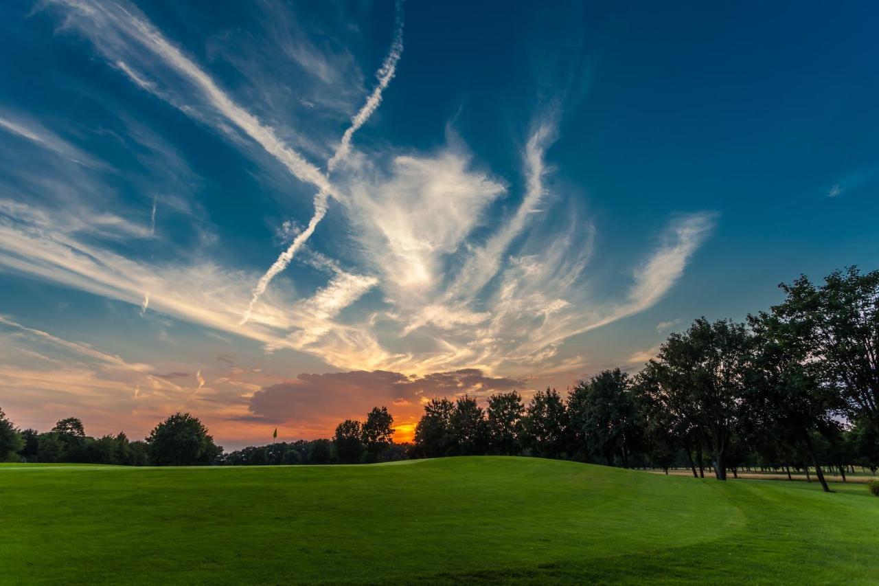 Landhaus Am Golfpark Inhaber Marko Nolden Langenhagen  Ngoại thất bức ảnh
